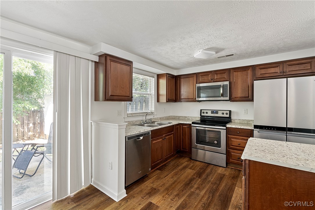 Finnegan Ct, Henrico, VA 23228