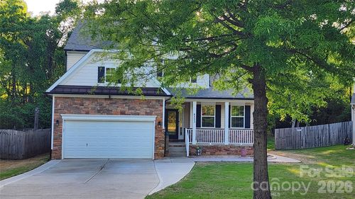 74-4223 Craighill Ln, Charlotte, NC, 28278-6913 | Card Image