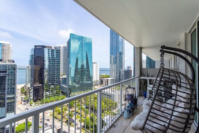APT-2208 - 1250 S Miami Ave, Condo with 1 bedrooms, 2 bathrooms and null parking in Miami FL | Image 16
