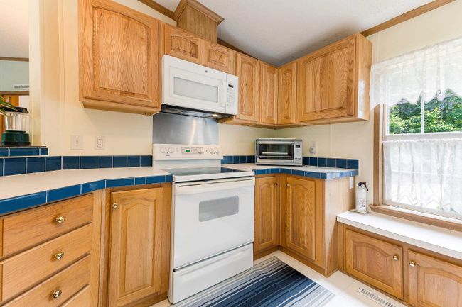 37 Sunset Blvd, House other with 3 bedrooms, 3 bathrooms and null parking in Acton ME | Image 26