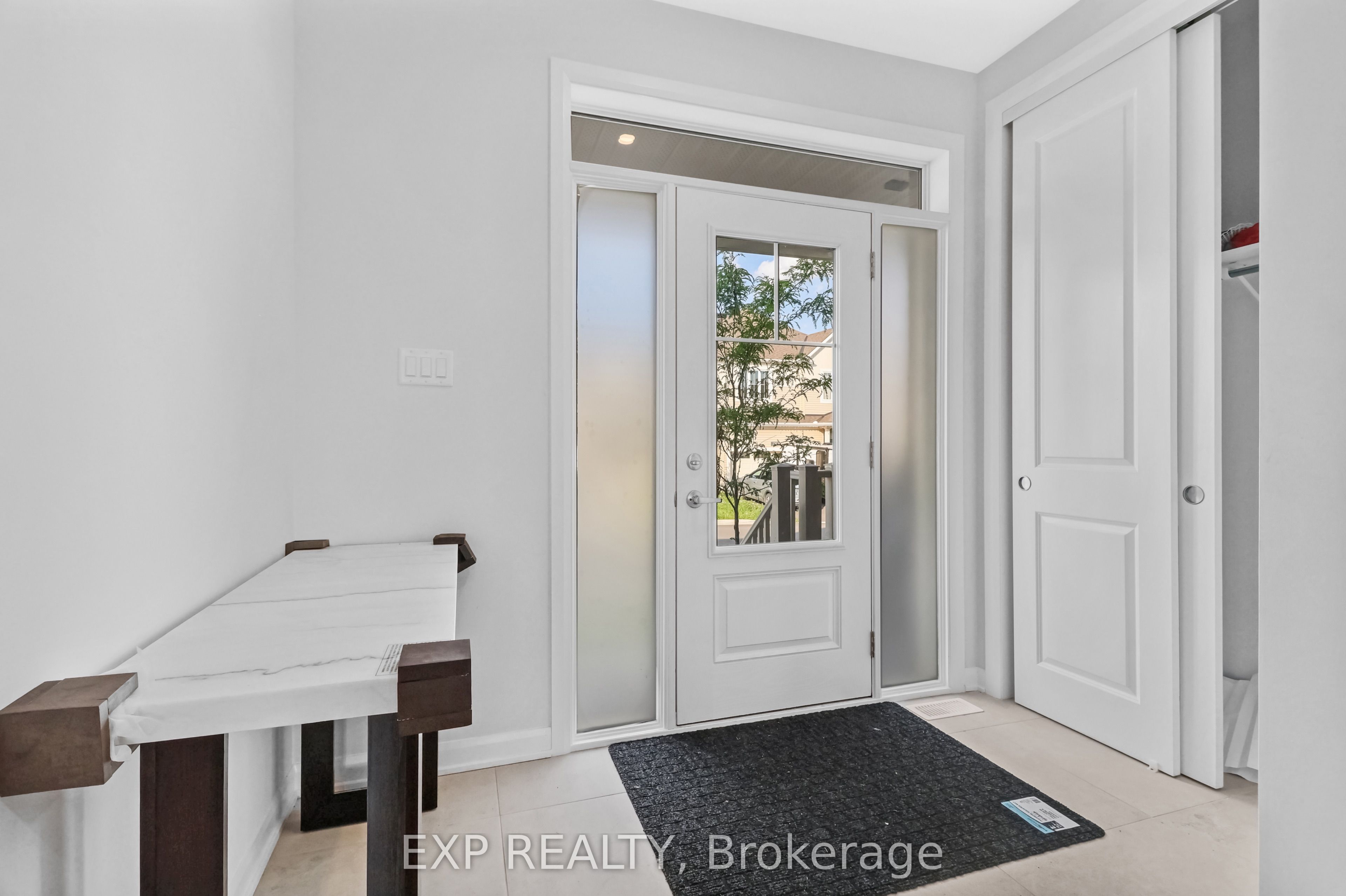 Residential in Barrhaven 3