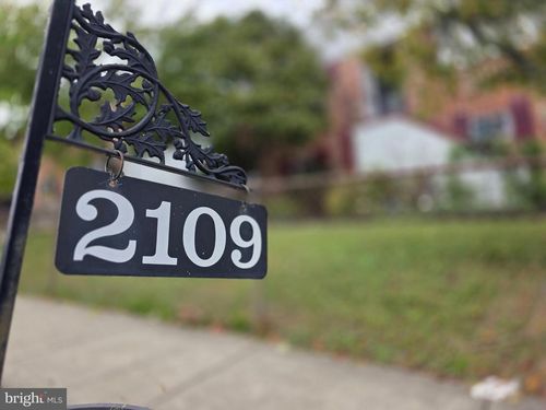 2109 S Lowell St, ARLINGTON, VA, 22204-5342 | Card Image