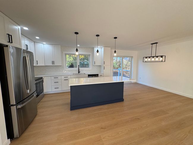 24 Victor Pl, House other with 4 bedrooms, 3 bathrooms and null parking in Rutland VT | Image 4