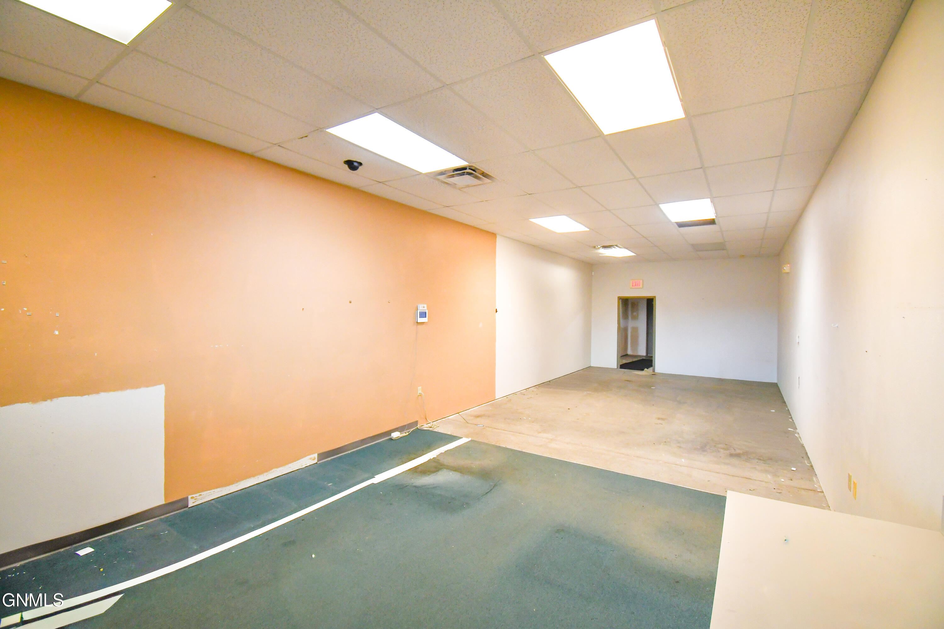 Commercial Lease in Minot 5