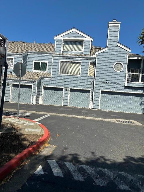 apt-103-25495 Southwick Dr, Hayward, CA, 94544-2773 | Card Image