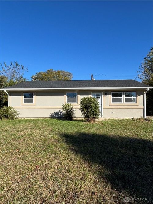 4901 Tenshaw Dr, Dayton, OH, 45417-5933 | Card Image