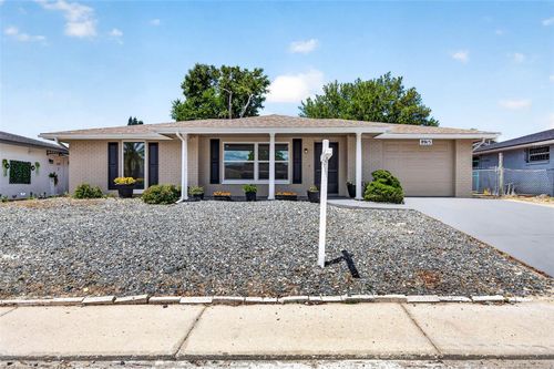 8915 Sterling Lane, PORT RICHEY, FL, 34668 | Card Image