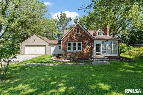 1031 N Shore Dr, Moline, IL, 61265-6808 | Card Image