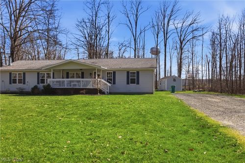 898 Long Shadow Ln, Roaming Shores, OH, 44085-9764 | Card Image