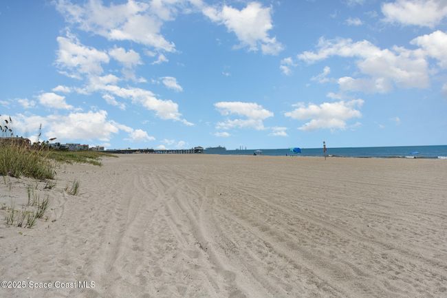 224 - 4700 Ocean Beach Blvd, Condo with 2 bedrooms, 2 bathrooms and null parking in Cocoa Beach FL | Image 4