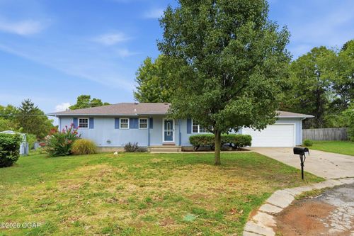 606 Elliff St, Neosho, MO, 64850-2809 | Card Image