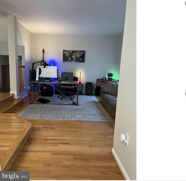 13222 Goose Pond Ln, Townhouse with 3 bedrooms, 4 bathrooms and null parking in FAIRFAX VA | Image 4
