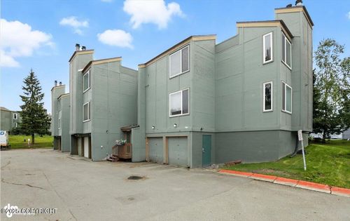 912 Wildrose Ct, Anchorage, AK, 99518-2266 | Card Image