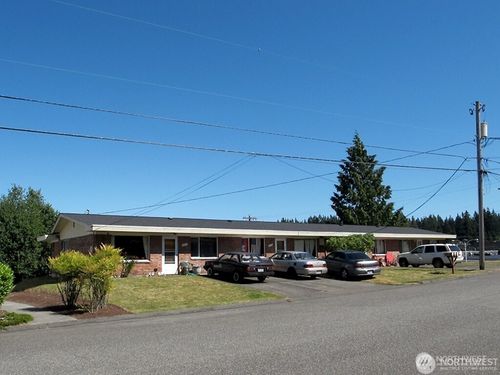 4827 Vesper Dr, Everett, WA, 98203-2809 | Card Image