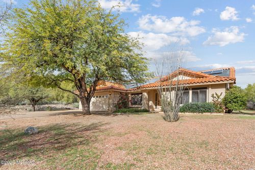 11 E Strada Patania, Tucson, AZ, 85737 | Card Image