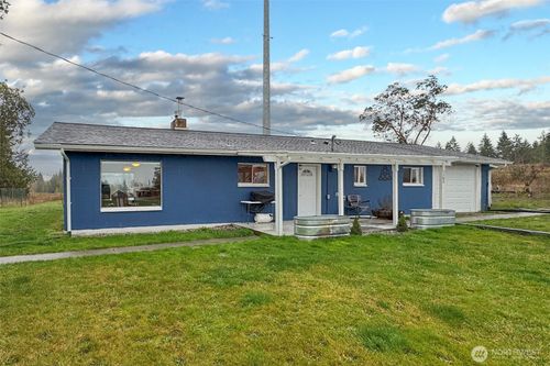 163 Cliff Robinson Ln, Sequim, WA, 98382-8215 | Card Image