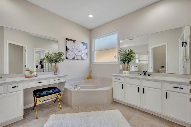 Primary Bath | Image 29