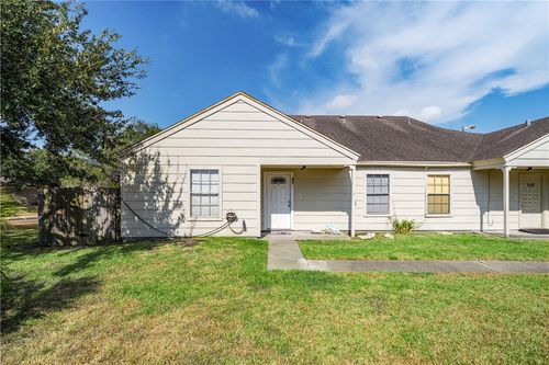 7252 The Mansions Dr, Corpus Christi, TX, 78414 | Card Image