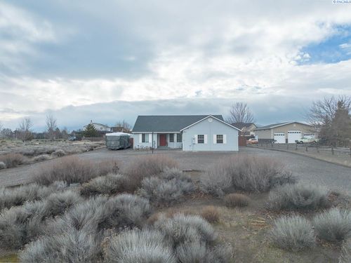 5413 Norma St, West Richland, WA, 99353-8144 | Card Image