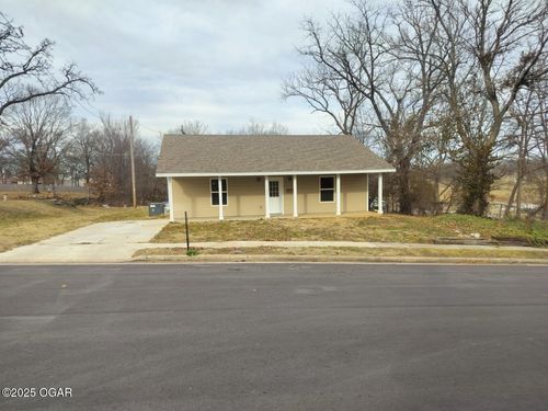 1601 Furnace St, Joplin, MO, 64801-1855 | Card Image