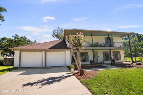 110 Stonington Ct, Brandon, MS, 39047-6515 | Card Image