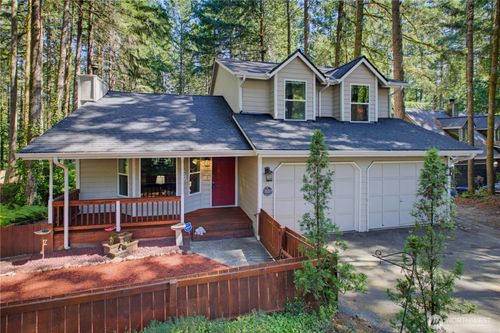 10015 Jimi Place Sw, Port Orchard, WA, 98367 | Card Image