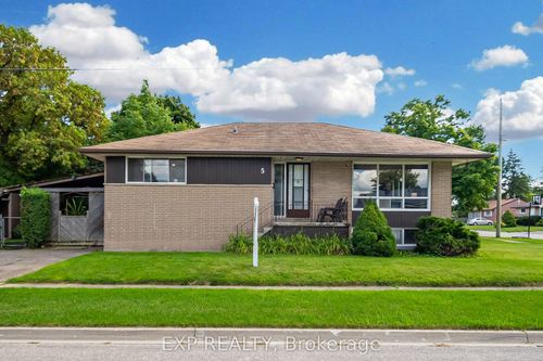 5 Gairey Dr, Georgetown, ON, L7G1B4 | Card Image