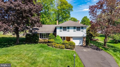 180 E Rambler Dr, SOUTHAMPTON, PA, 18966-2039 | Card Image