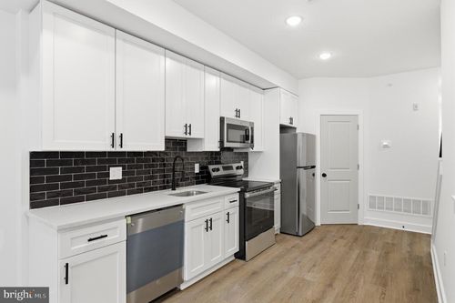3-2146 N Franklin St, PHILADELPHIA, PA, 19122-1322 | Card Image