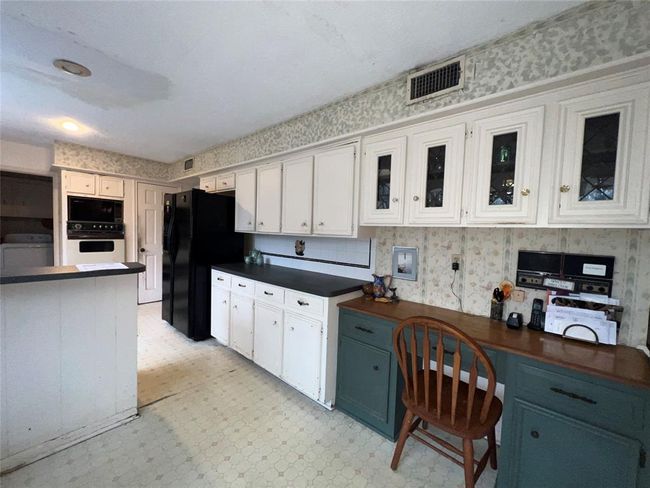 1115 Woodbank Dr, House other with 5 bedrooms, 3 bathrooms and 2 parking in Seabrook TX | Image 8