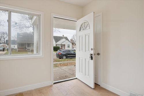 1580 Richmond Ave, Lincoln Park, MI, 48146-3544 | Card Image