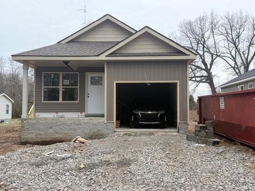 135 Illinois Ave, Oak Grove, KY, 42262-9409 | Card Image