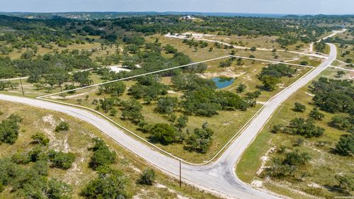 189 Fallen Acorn Dr, Blanco, TX, 78606 | Card Image