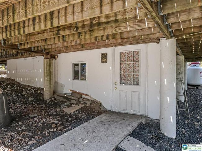 117 Boundary Rd, House other with 5 bedrooms, 2 bathrooms and null parking in Tafton PA | Image 39