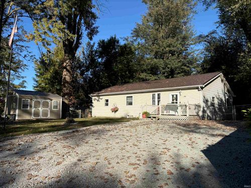 1016 N Roosevelt St, Silver Lake, IN, 46982-9084 | Card Image