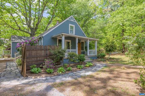 826 Beagle Gap Rd, CROZET, VA, 22932-3233 | Card Image