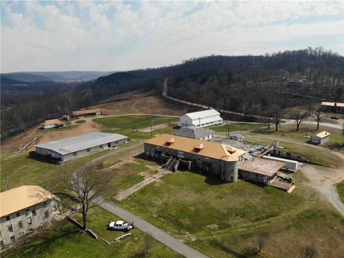 215 Moffit St, Sulphur Springs, AR, 72768-3127 | Card Image