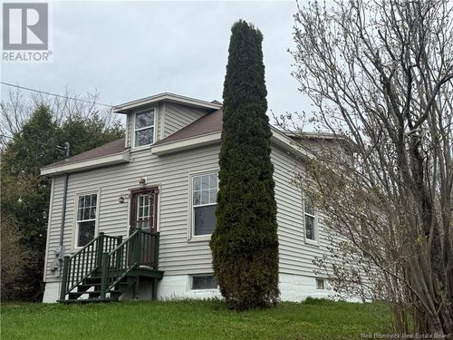 373 Milltown Blvd, Saint Stephen, NB, E3L1J3 | Card Image