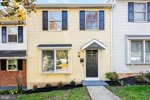 1326 S Mount Joy Street, ELIZABETHTOWN, PA, 17022 | Card Image