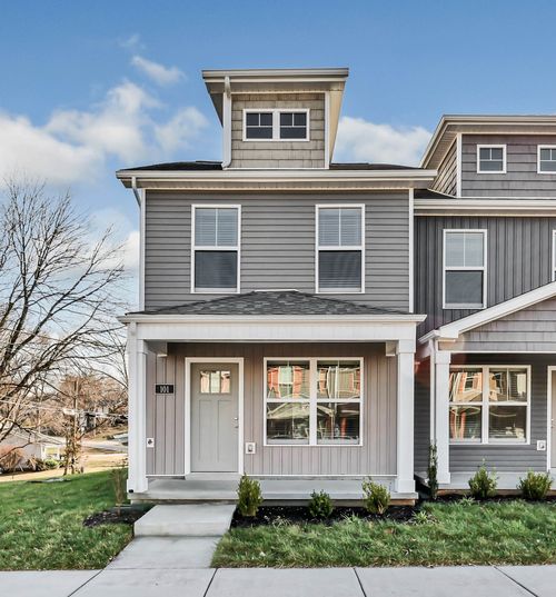 101 Quarry Point Dr, Clarksville, TN, 37043-3368 | Card Image