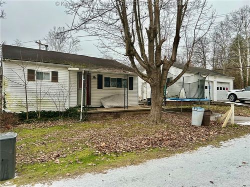 3440 Point Pleasant Rd, Ravenswood, WV, 26164-3640 | Card Image