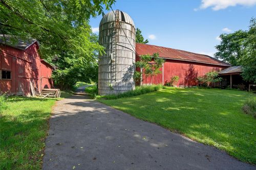 81 Hambletonian Rd, Chester, NY, 10918-1713 | Card Image