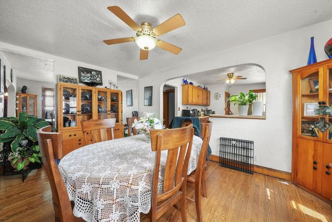 40065 Kenosha Rd, House other with 4 bedrooms, 2 bathrooms and 6 parking in Beach Park IL | Image 14