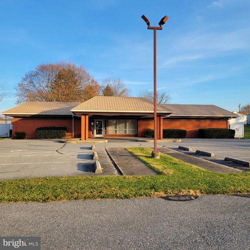 55 Hamilton Rd, CHAMBERSBURG, PA, 17201-8656 | Card Image