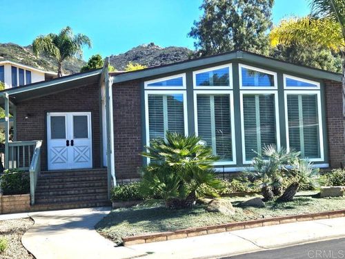 spc-409-8975 Lawrence Welk Dr, Escondido, CA, 92026-6432 | Card Image