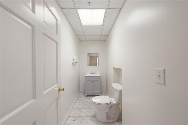 693 E Central St, Home with 0 bedrooms, 0 bathrooms and 38 parking in Franklin MA | Image 28