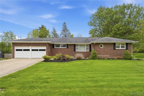 5676 Homestead Rd, Hamburg, NY, 14075-7220 | Card Image