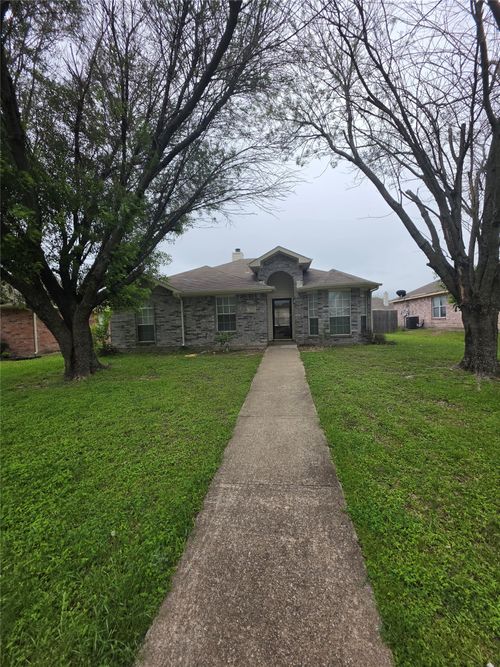 1750 Oneal St, Lancaster, TX, 75134-4127 | Card Image