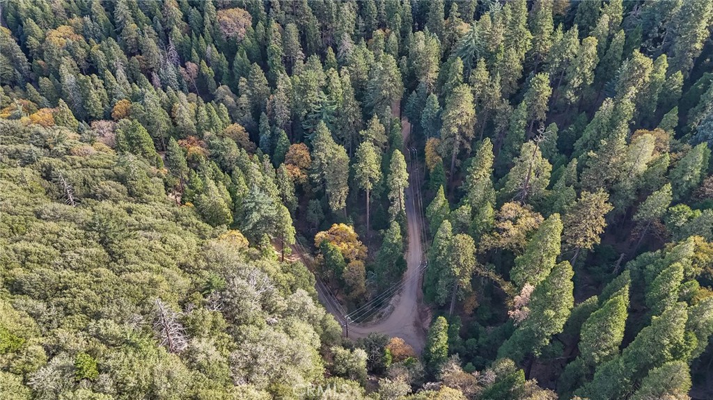 Land in Cedarpines Park