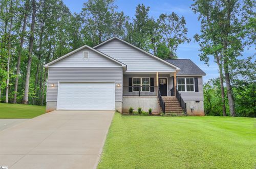 902 Chickasaw Dr, Westminster, SC, 29693-6412 | Card Image